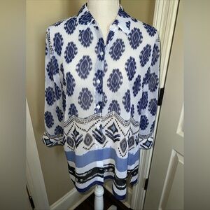 Chico’s Shirt Womens 1 Medium Blue Sheer 3/4 Sleeve Button Front Lightweight